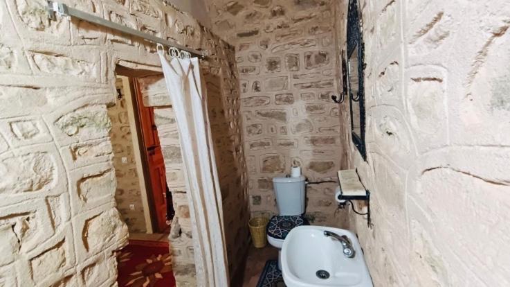 Bed and Breakfast Kasbah Dar Talouste Afela Isli Экстерьер фото